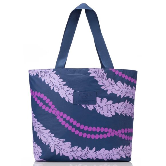 ALOHA Collection Handbags - ALOHA Collection—Day Tripper Tote Bag—RARE Limited Edition Kaua'i Mokihana *NWT*